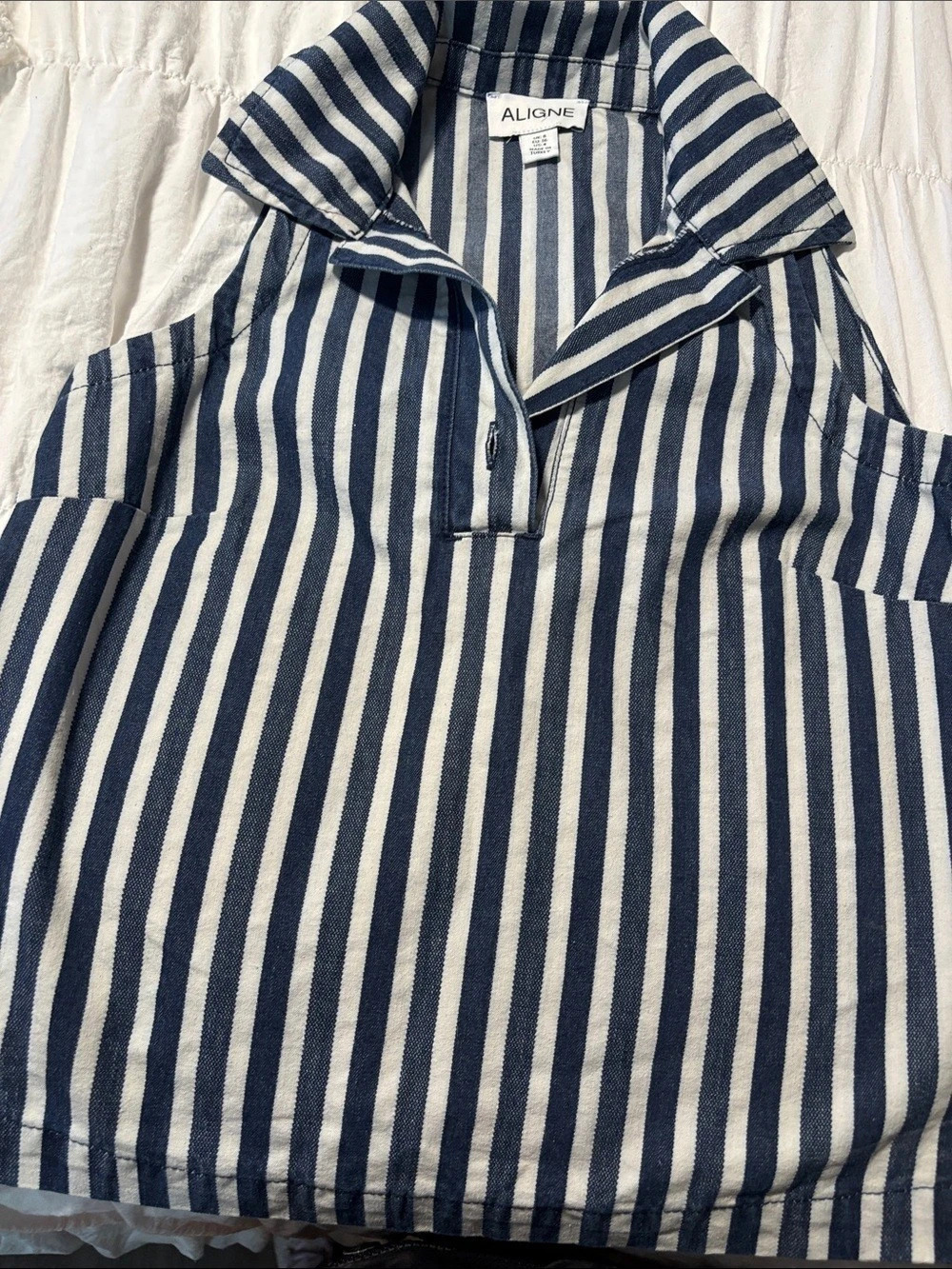 ALIGNE Peg Stripe Collared Sleeveless Top Blue & White Size 4